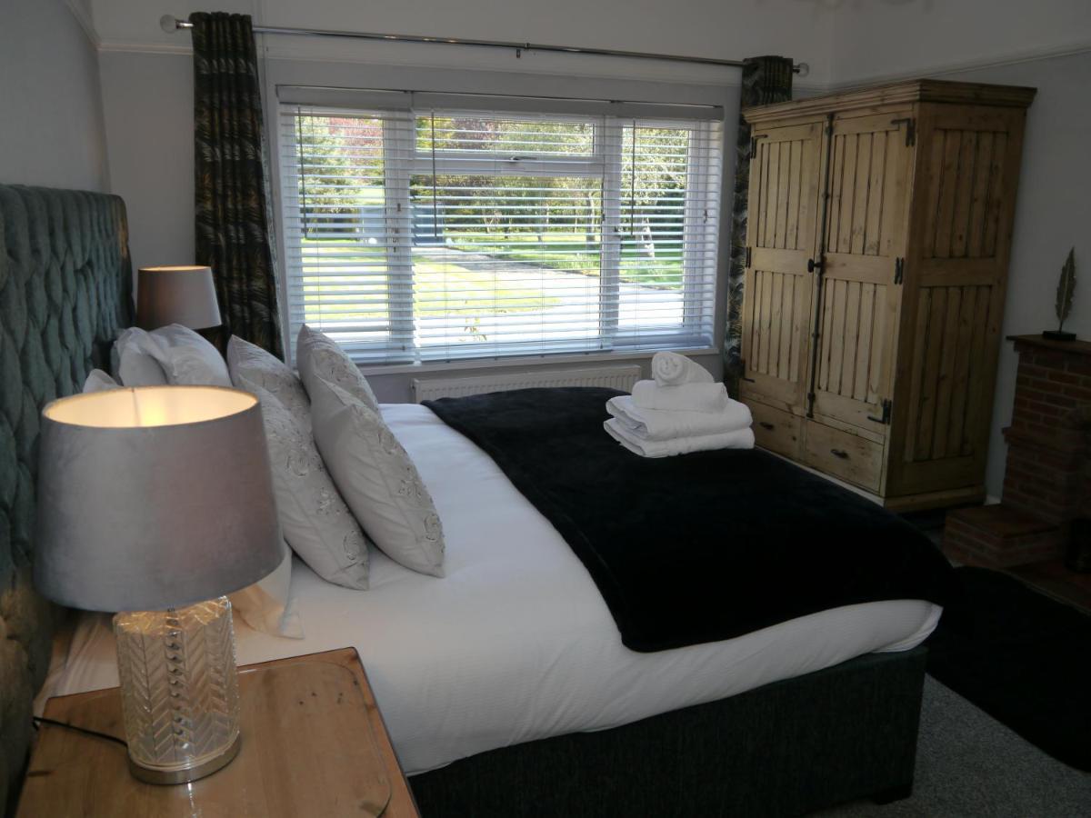 South View Country House Sleeps 12 - Hot Tub - Views Henley-in-Arden Exterior foto